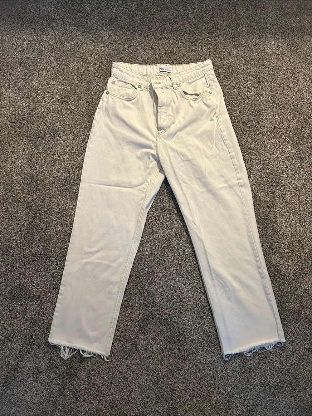 Zara Cream Cropped Straight-Leg Jeans